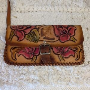 American Vintage loral Leather Clutch - Pink and Brown 1970s Hand Tooled